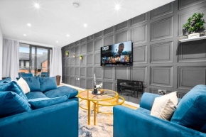 Luxury Two Bedroom Apartment - City Ceentre - Balcony - JQ - Netflix & Wifi - 11B